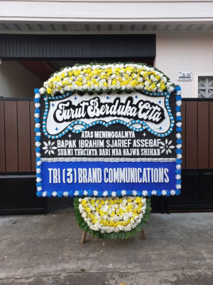 Papan Bunga Duka di Tanjung Pinang Barat
